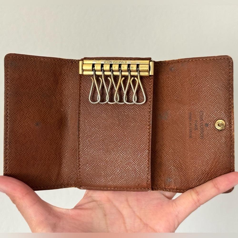 Louis Vuitton Monogram Key & Card Holder Case (6) - Picture 2 of 9